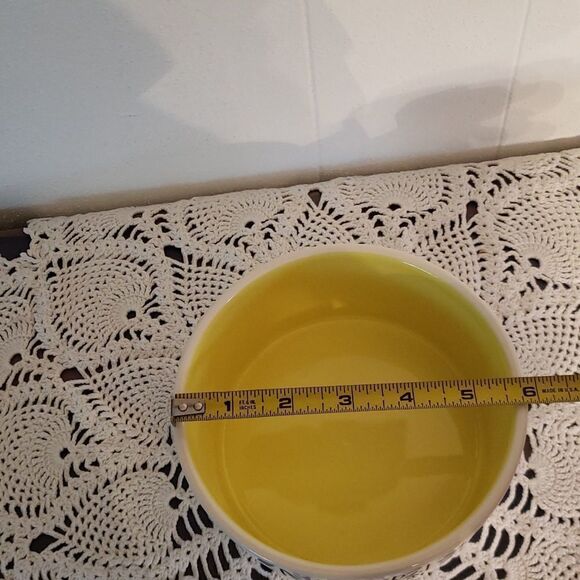 EUC Rae Dunn Pet Bowl / Pet Dish - "NIBBLE" - Picture 3 of 6